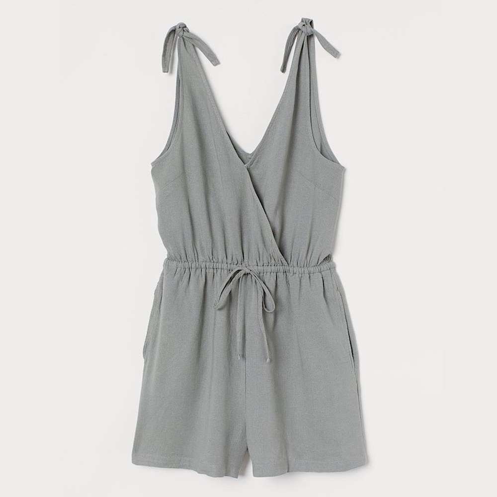 NWT Romper With Ties